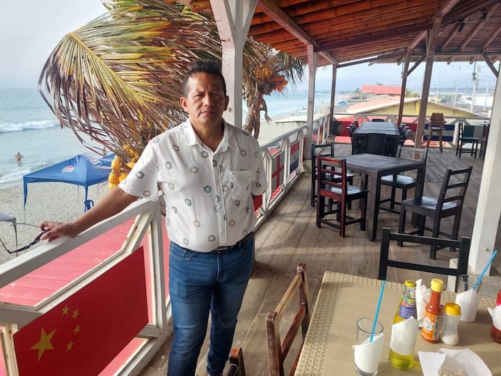 My bar on the beach y su historia