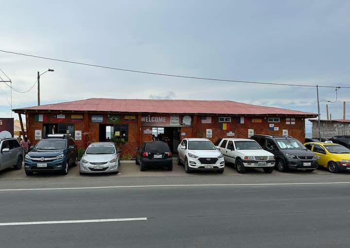 My bar on the beach y su historia