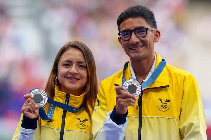 Imagen de Ecuador en lo alto por medallistas