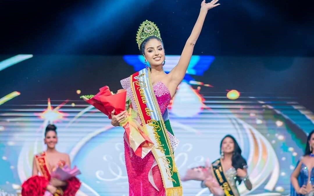 Portoviejo, de fiesta patronal, con nueva Reina; ella es Niurka Piza, quien también buscará el reinado de Manabí