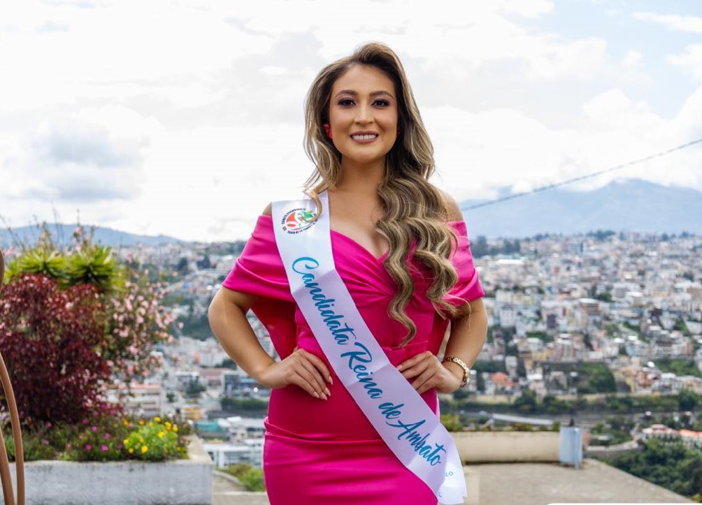 Candidata a Reina de Ambato 2025