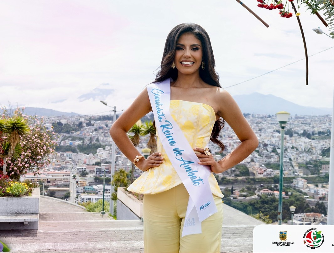 Candidata a Reina de Ambato 2025